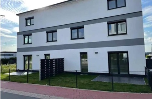 Oberasbach House | Luxury holiday Home with Garden, Terrace, A/C & Wi-Fi