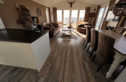 Bovenkarspel Ski Chalet | Luxury Holiday Villa * Markermeer Bovenkarspel directly on the Markermeer