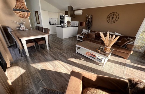 Bovenkarspel Ski Chalet | Luxury holiday villa * Markermeer Bovenkarspel directly on the Markermeer
