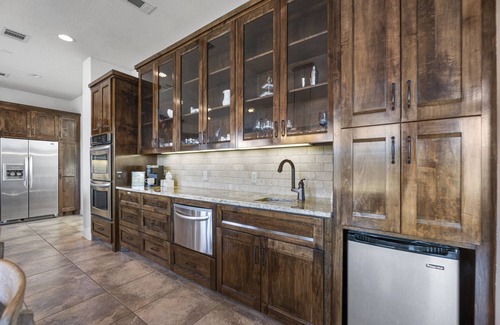 Willis Other | LUXURY home 2 mins to Lake Conroe! Heated Pool, Stocked Ponds, Cute Pygmy Goats