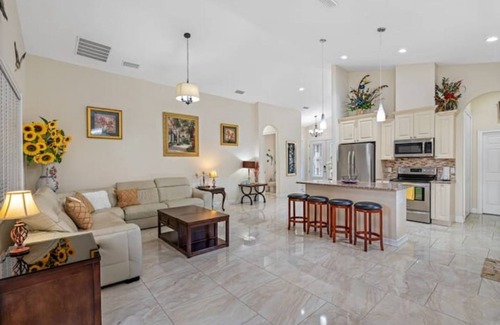 Egypt Lake-Leto House | Luxury Home 7PPL/Airport/Busch Gardens