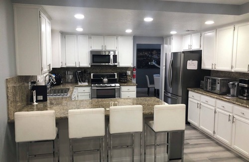 Green Valley House | Luxury home amazing location. 8 mins from strip and all major attractions.