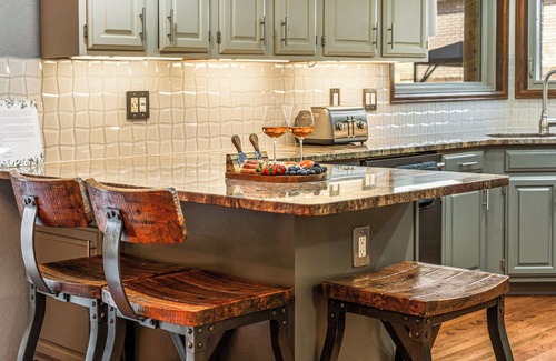Scenic Heights House | Luxury Home/Hot Tub/Theater/4,500 Sq. Ft./Near Olde Town Arvada