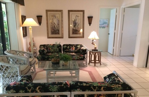 Osprey House | Luxury home in beautiful waterfront community near Siesta Key and Venice beaches