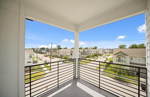 Almont House | Luxury Home in Downtown Houston!