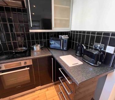 Lucan House | Luxury Home in Dublin WiFi TV B&B Close to City Centre