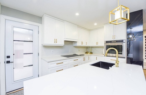 Erin Mills House | Luxury Home in Mississauga