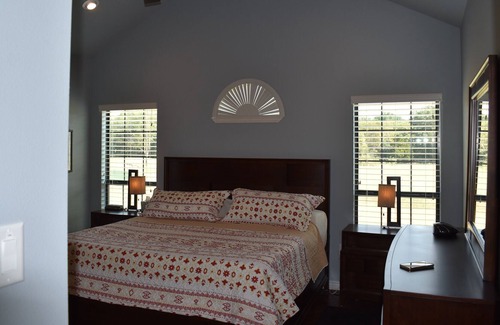 Canton House | Luxury Home in Peaceful Country! 4 Bed 3.5 Bath, complete w view of stocked Pond
