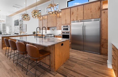 Tulsa House | Luxury Home in Prime Midtown Location