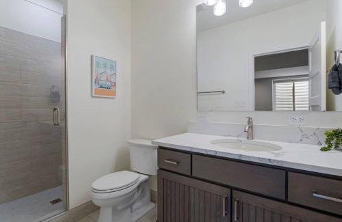 Englewood House | Luxury Home: Monthly Rental House Near Denver