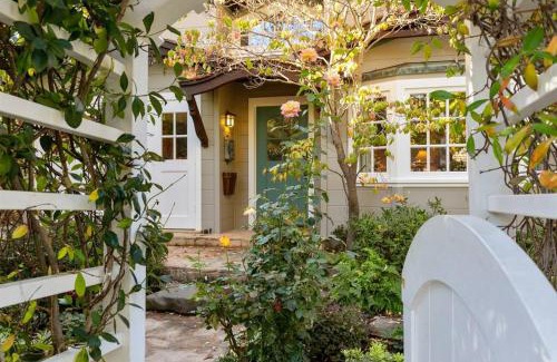 College Terrace House | Luxury Home Next to Stanford University