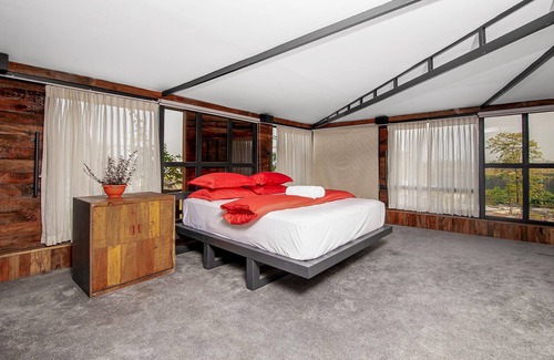 Pokhara House | luxury home