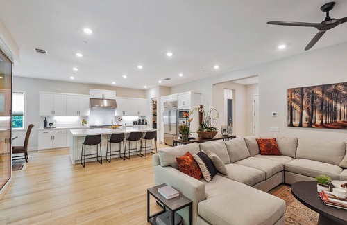 San Juan Capistrano House | Luxury home near gorgeous Dana Point beach & downtown San Juan restaurants