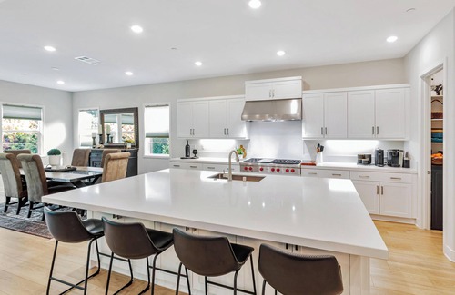 San Juan Capistrano House | Luxury home near gorgeous Dana Point beach & downtown San Juan restaurants