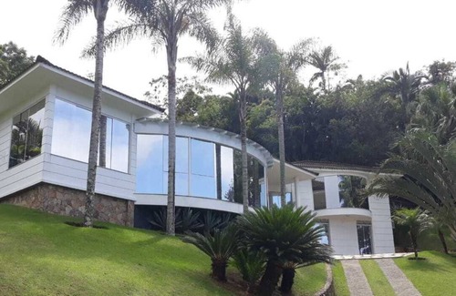 Praia Vermelha Condo | Luxury home with magnificent views