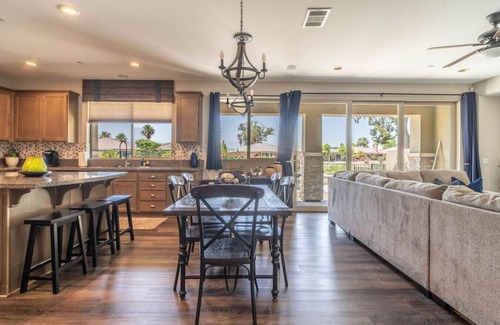Indio House | Luxury home with Pool/Spa/BBQ