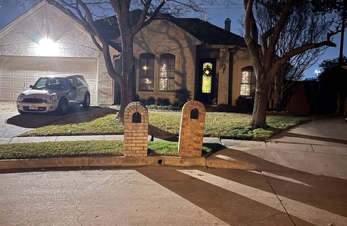 Far North Dallas House | Luxury Home with Pool