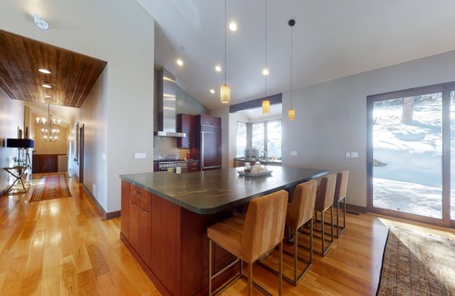 Edwards House | Luxury home with private hot tub - mountain views, gourmet kitchen & fireplace