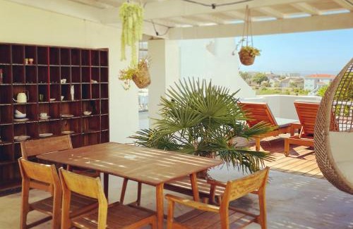 Saint Francis Bay Apartment | Luxury Home with Stunning Views and Solar Power