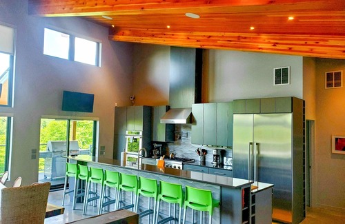 Waitsfield House | Luxury Home with Unsurpassed Views W Hot Tub