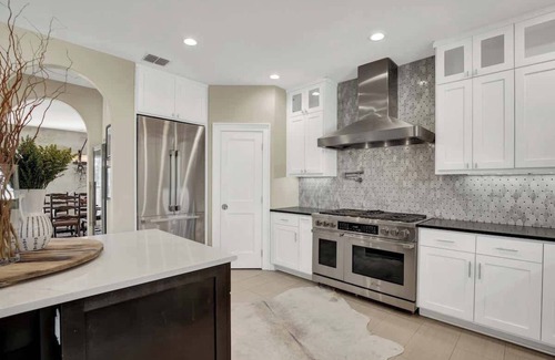 Fredericksburg House | Luxury Homes! With a Pool-jacuzzi-outdoor Kitchen!
