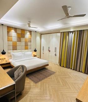 East of Kailash House | Luxury HomeStay Prime Location, South Delhi