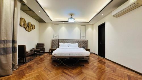 East of Kailash House | Luxury HomeStay Prime Location, South Delhi