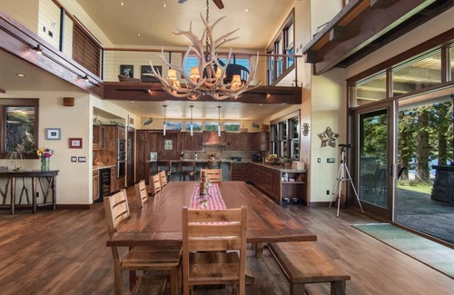 Hope House | Luxury Hope Waterfront Home and Guest House