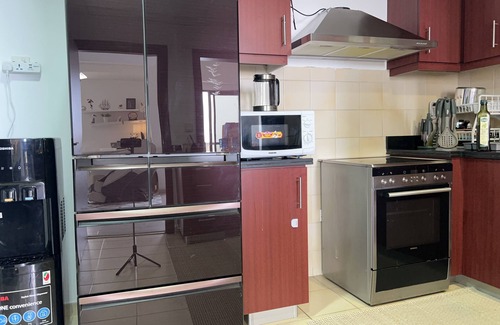Dubai Marina Cabin | Luxury Hostel In Marina Beach