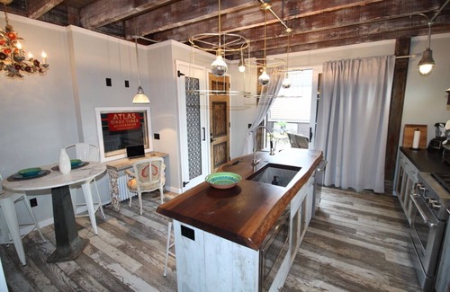 Lambertville Hotel | Luxury Hotel, Roof Deck, Parking & Walk to New Hope!