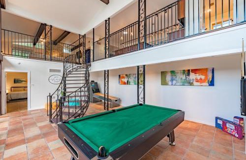 Wetmore House | Luxury House By Fiesta Texas & Seaworld With Pool