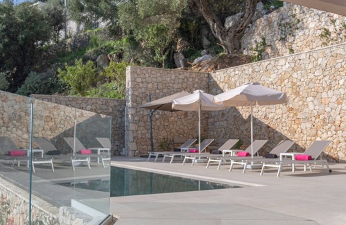 Kentroma Villa | Luxury house close Agni beach with amazing sea view