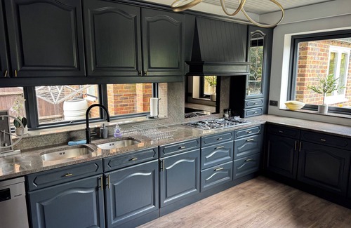 Coombe Hill House | Luxury House in New Malden