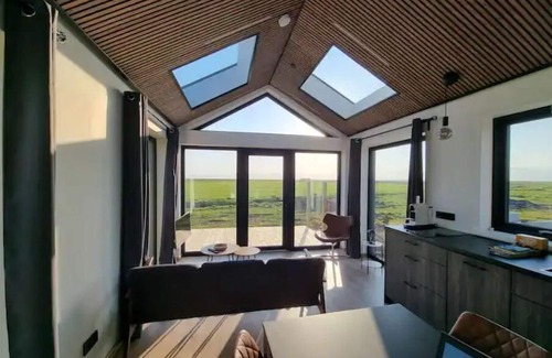 Kirkjubaejarklaustur City Center House | Luxury House nr.6 on family farm