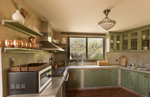 Urquillos House | Luxury house in Sacred Valley. Modern comfort, rustic style, stunning views