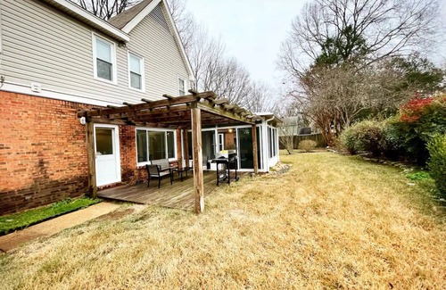 Ellendale House | Luxury House Perfect for Family WKND! Game room!