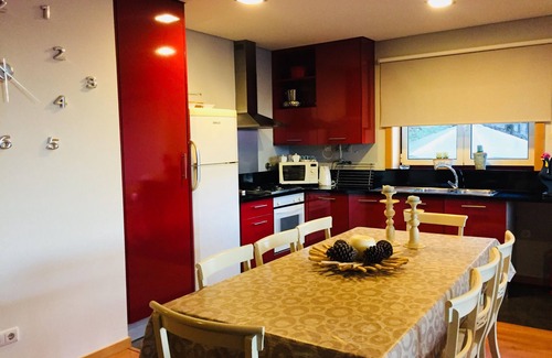 Mafamude House | Luxury house with private pool and panoramic jacuzzi, on the doorstep of Gerês