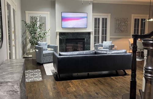 Southgate House | Luxury house with a central location