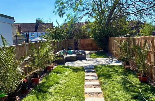 Wembley Central House | Luxury house with huge garden close to Wembley stadium