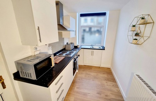 Accrington House | Luxury house with two en-suite bedooms - sleeps 6