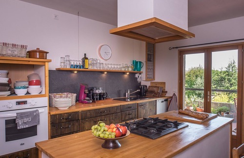 Cabrerolles Villa | Luxury Idyllic Villa Set Amongst Vineyards With Private Pool
