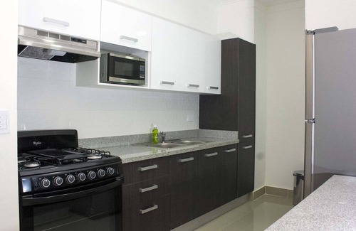 Sarasota Apartment | Luxury in Bella Vista with roof top Jacuzzi area !