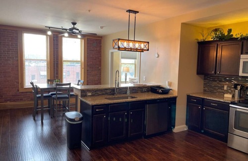 Clarksburg Apartment | Luxury in Downtown Clarksburg