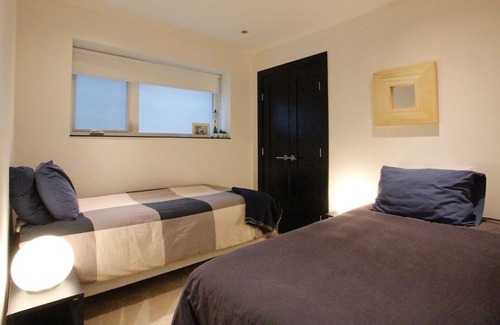 Central Lonsdale House | Luxury In the heart of Central Lonsdale