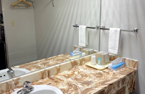 Selma Hotel | Luxury Inn and Suites