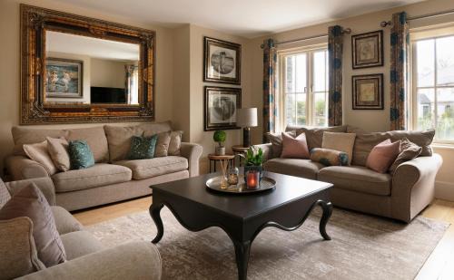 Kenmare House | Luxury Interior Designed 4 Bedroom Villa, Kenmare
