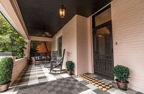 Canon City Apartment | Luxury King Suite in the heart of the Royal Gorge Region
