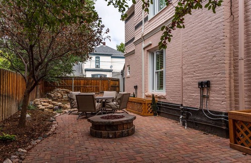 Canon City Apartment | Luxury King Suite in the heart of the Royal Gorge Region