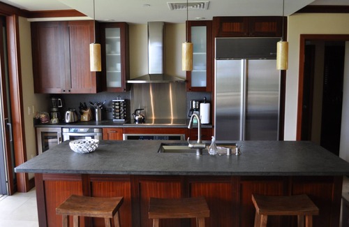 Ko Olina Villa | Luxury Ko Olina Beach Villa with direct beach view. Sleeps 6.