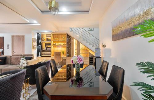 Ofin Apartment | Luxury Lagos Apartment with 3 Bedrooms